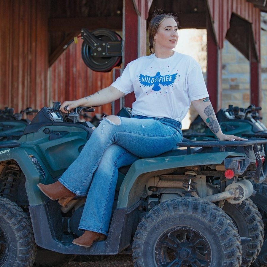 Women's Wild & Free Boyfriend Fit T-Shirt - White